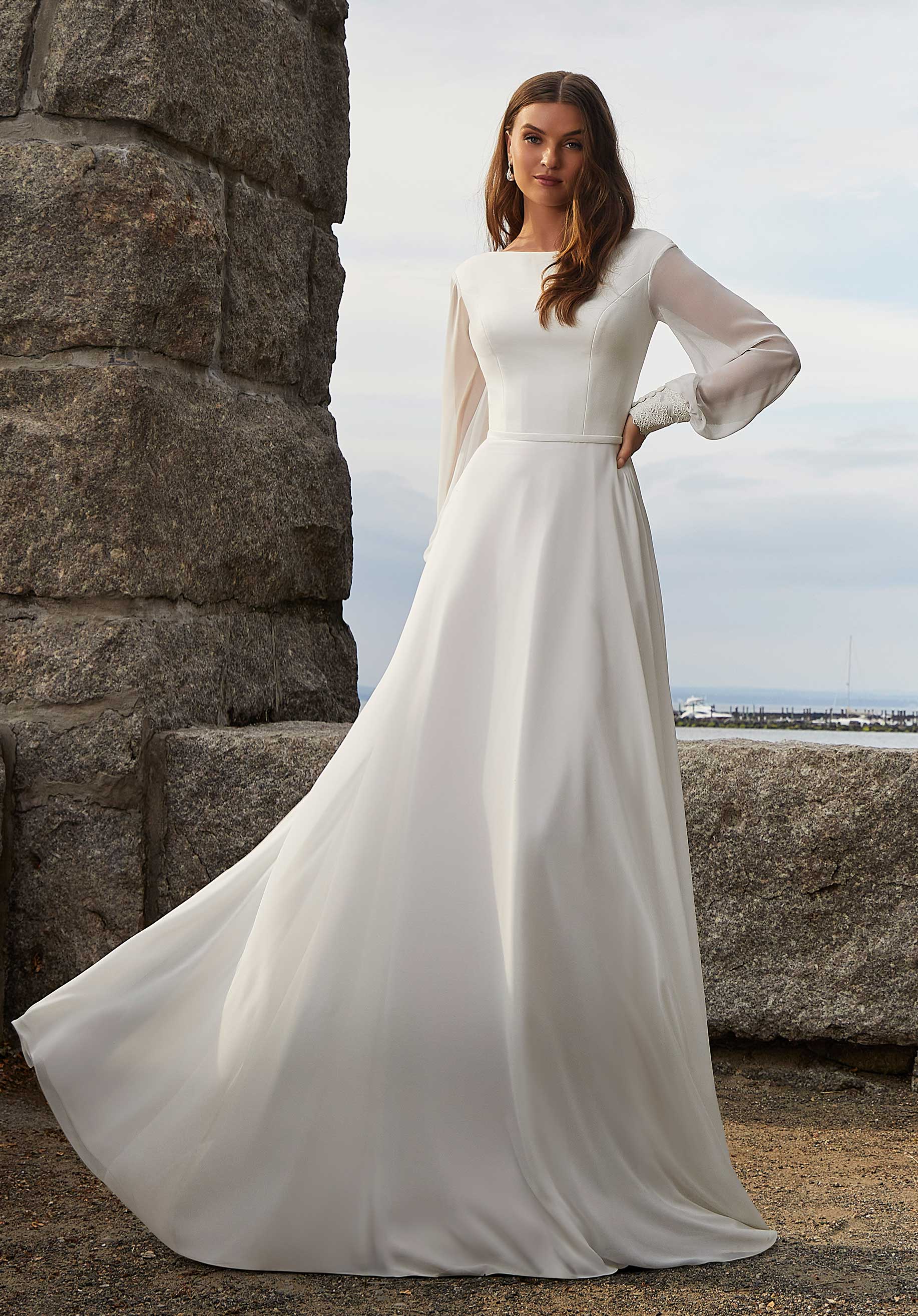 32 Winter Wedding Dresses Perfect for cold day | Long sleeve dresses