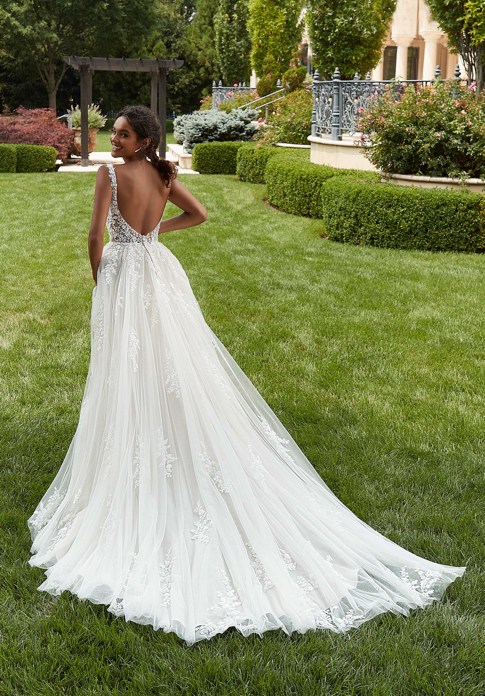 The Best Open-Back and Backless Wedding Dresses