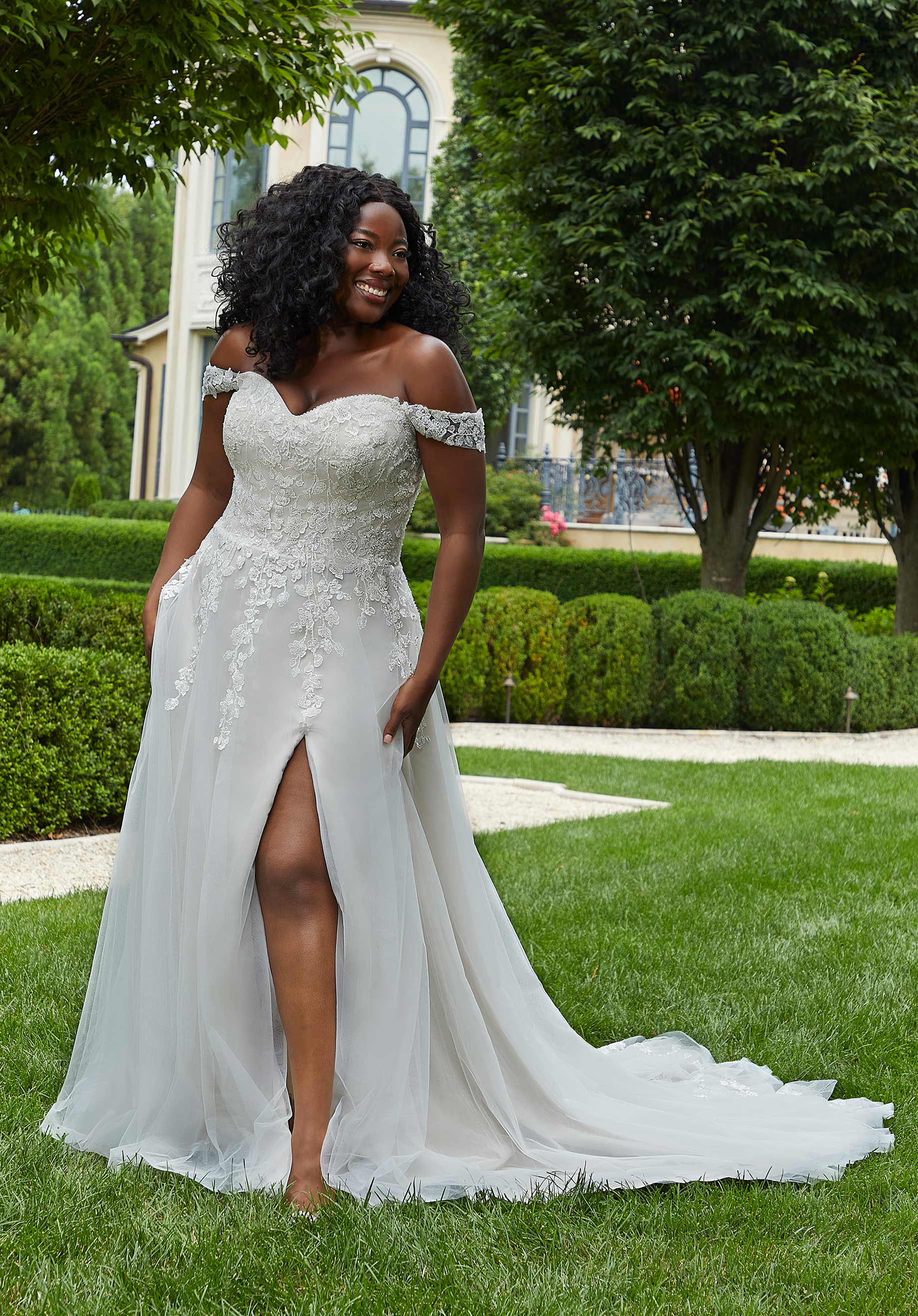 Made to Measure Plus Size Wedding Dresses - Bespoke Bridal Gowns  Plus  wedding dresses, Plus size wedding dresses with sleeves, Wedding gowns with  sleeves