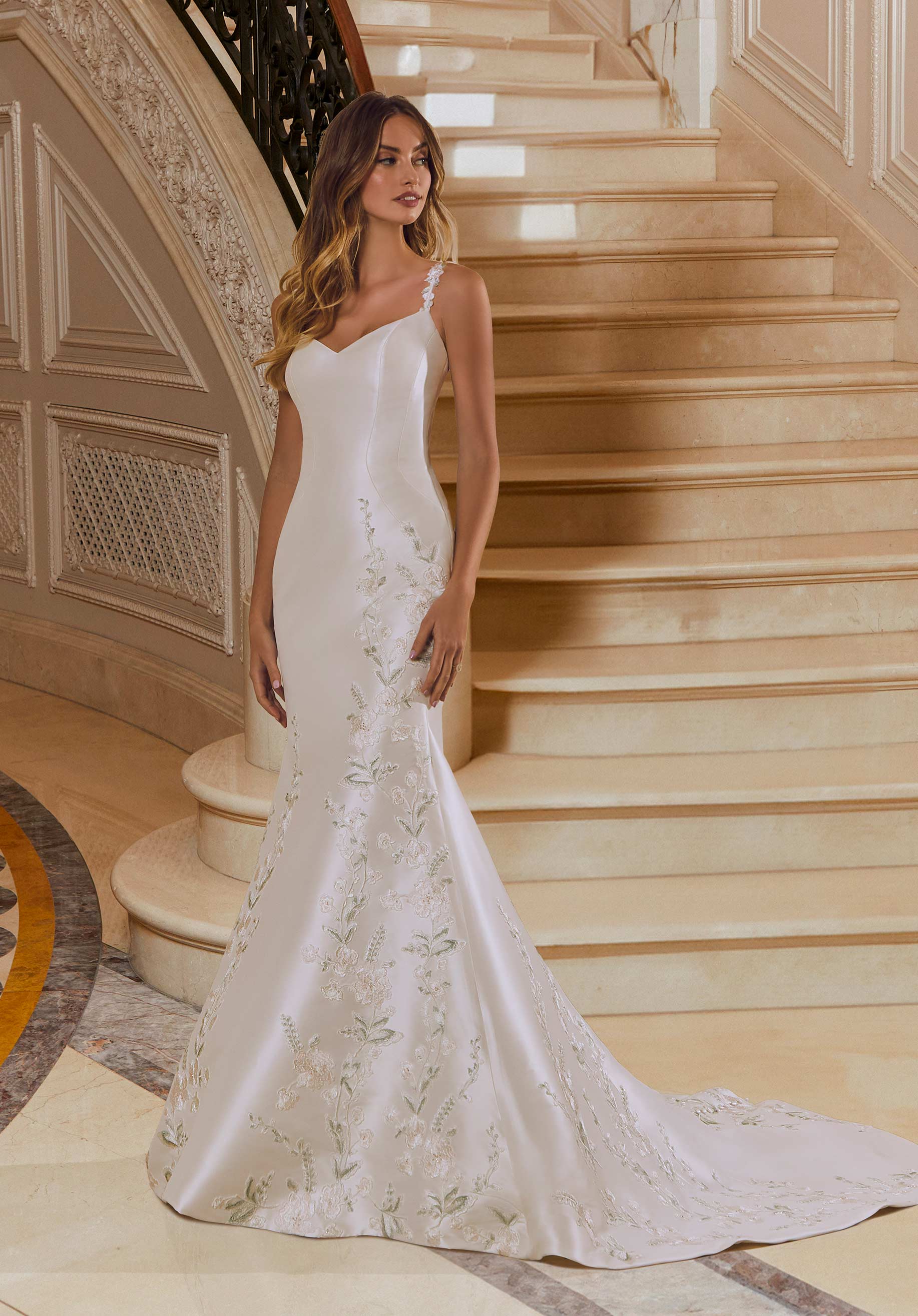 Mermaid shape wedding dress best sale